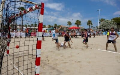 “Siguls” y “TGS-Reformas Jaime” triunfan en el Torneo de Balonmano Playa de Nueva Fraternidad